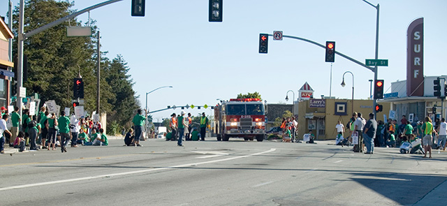 firetruck-passing_6-6-08.jpg 